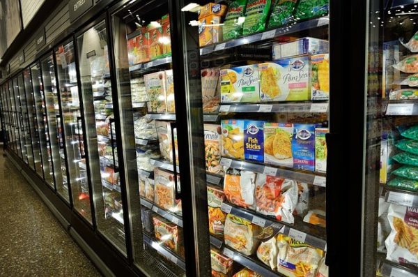 Oisixは冷凍手数料がかかる